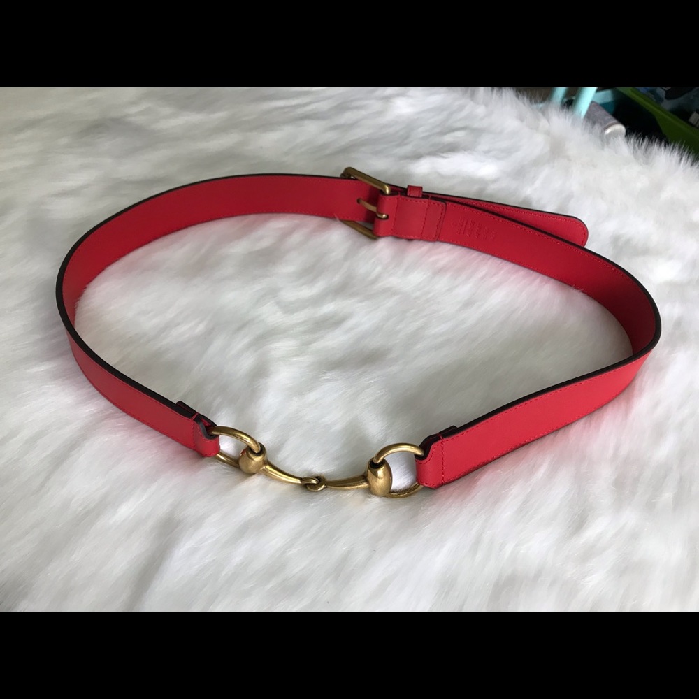 Authentic Gucci Belt LIKE NEW - Picture 9 of 11
